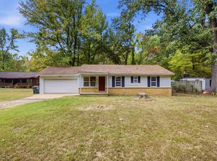 3949 Old Allen Rd, Memphis, TN 38128