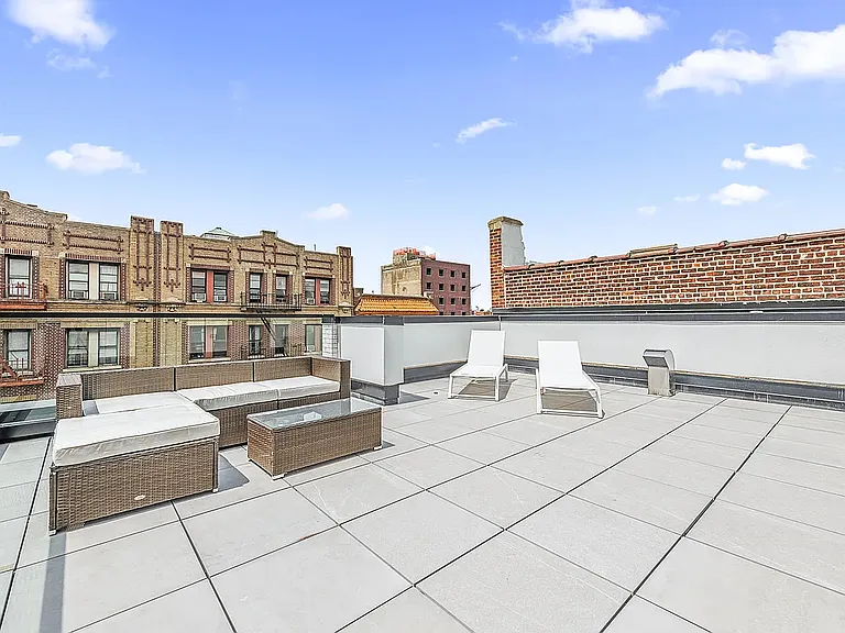 30-37 32nd St #2A — Photo 4