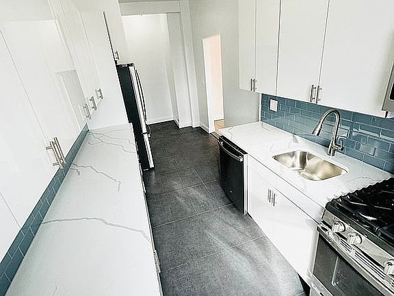 2nd image of 115-25 Metropolitan Ave #364