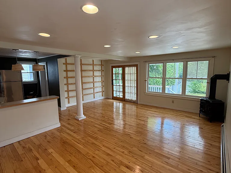 32 Irving St #2 — Photo 1
