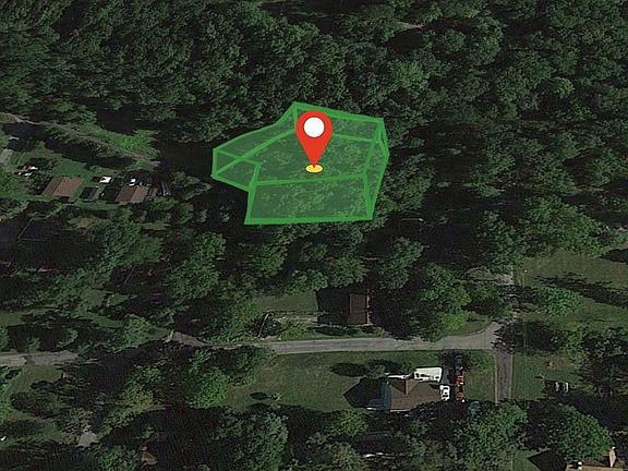 2nd image of Great Oak Ln