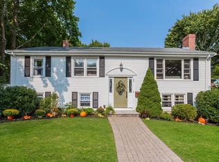 30 Westmoor Ter, West Roxbury, MA 02132