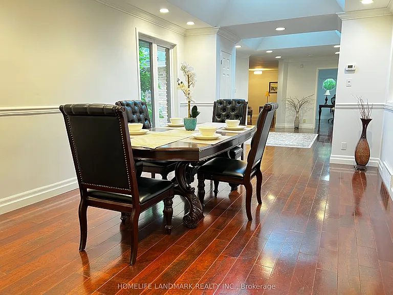 2301 Bennington Gate — Photo 5