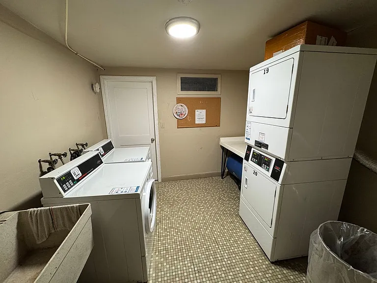 50 Danbury Dr #22 — Photo 14
