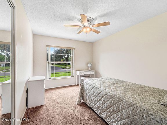 5th image of 1160 La Brea Ave #1160