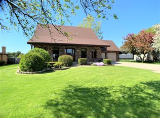 1305 Andrea Dr, New Lenox, IL 60451
