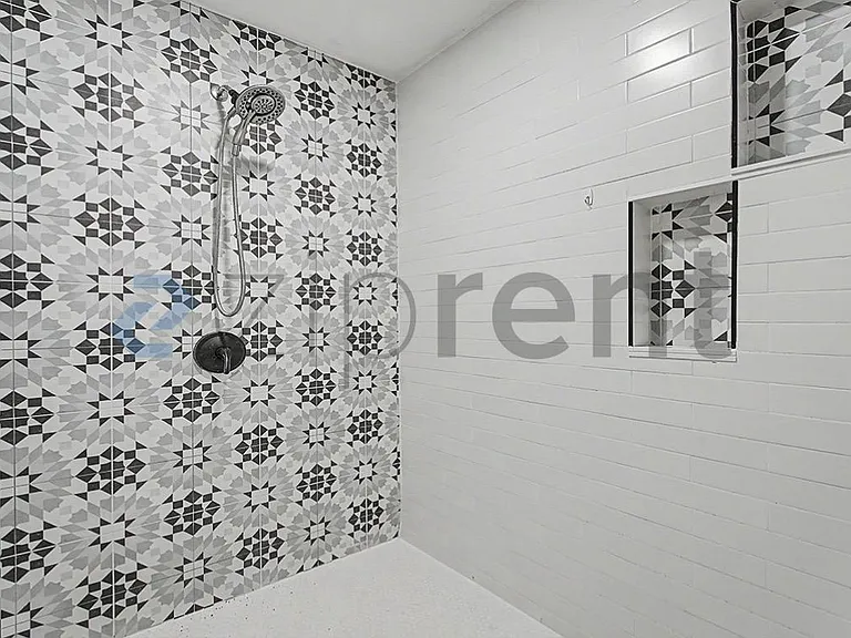Primary BathRoom 1-2