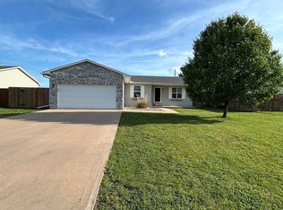 1213 Sunflower Way, Emporia, KS 66801