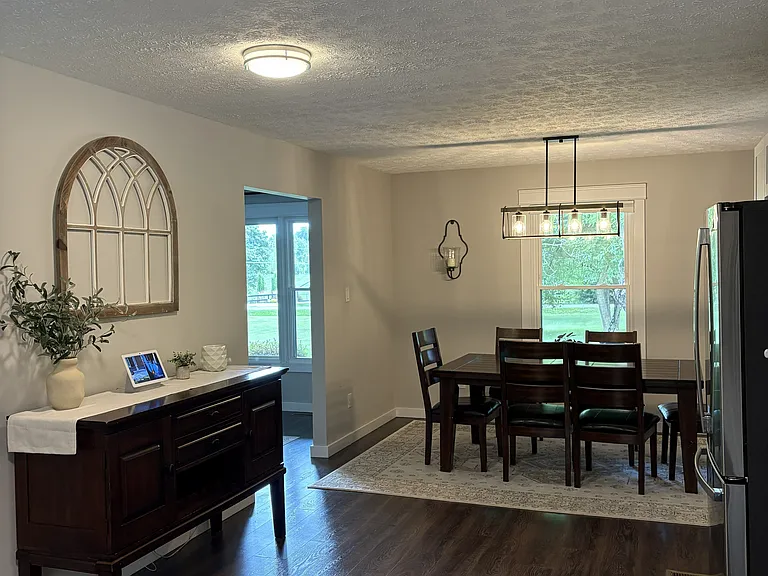 1025 Spring Valley Alpha Rd — Photo 9