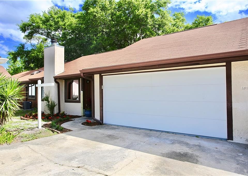 1st image of 731 Willow Dr