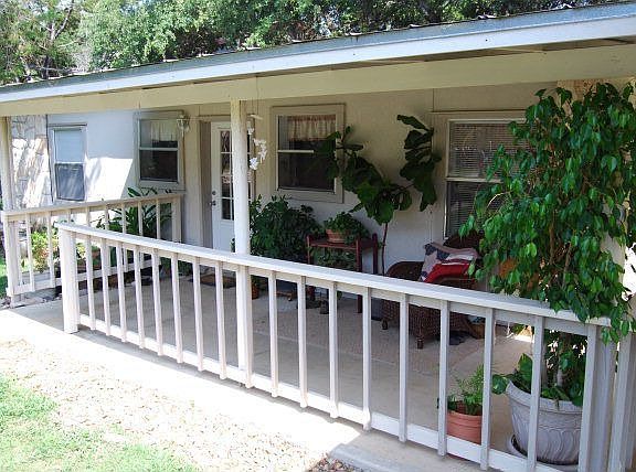 3rd image of 761 Shadyview Dr