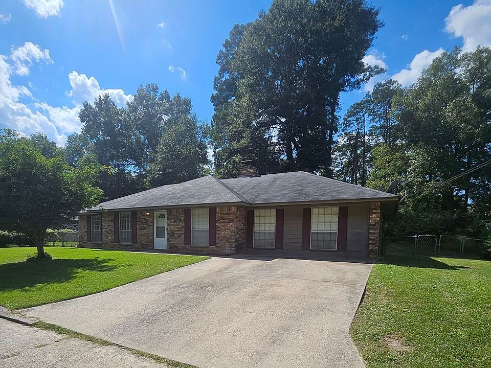 1st image of 110 Kimberly Dr