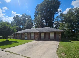 110 Kimberly Dr, Leesville, LA 71446