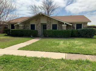 2053 Lewis Trl, Grand Prairie, TX 75052