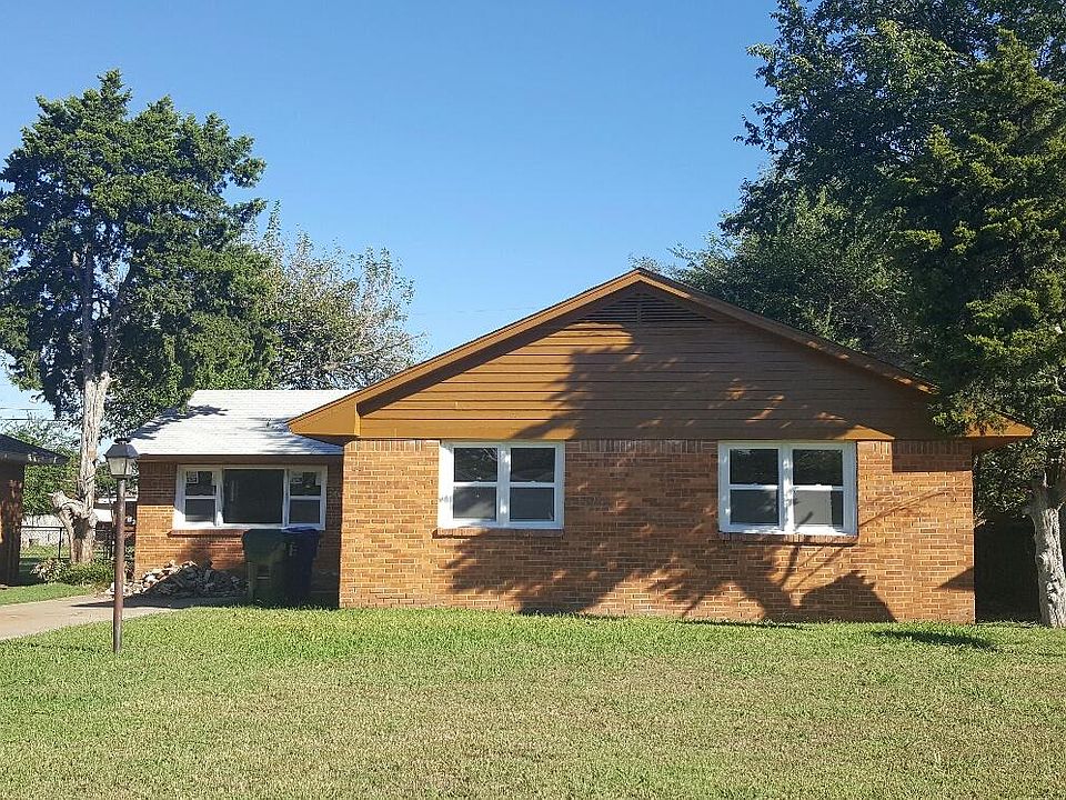 1st image of 1405 Dorchester Dr