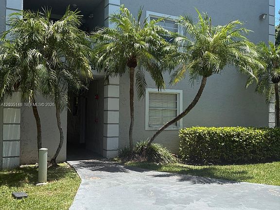 3rd image of 17255 SW 95th Ave APT 153