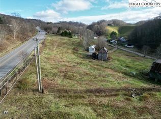 337/339 Greer Ln, Vilas, NC 28692