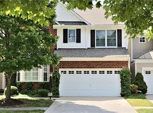 1321 Providence Knoll Dr, North Chesterfield, VA 23236