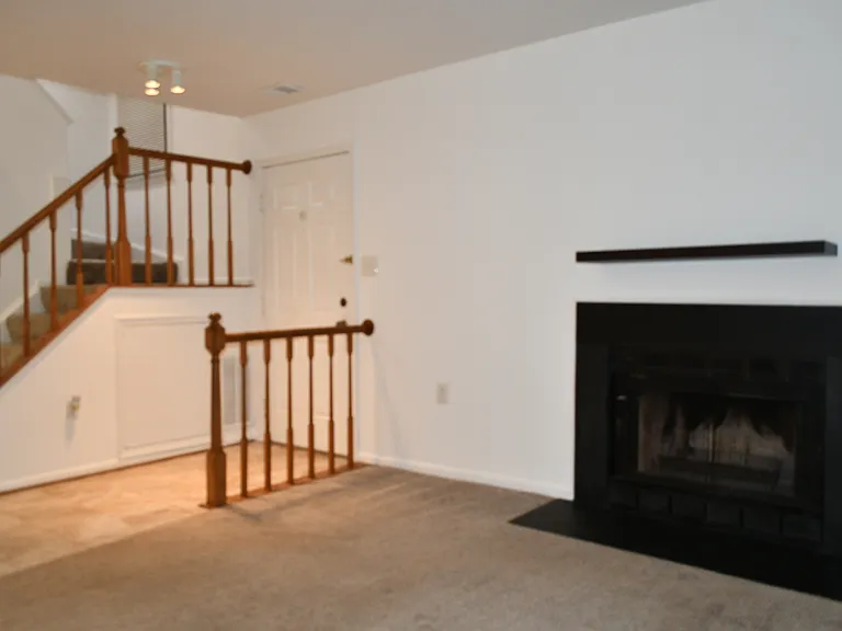 14380 Gringsby Ct — Photo 2