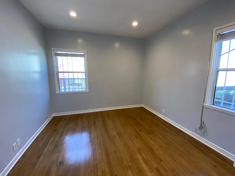 642 N Gardner St #644-1/2 — Photo 10