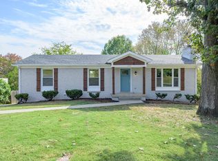 2816 Galesburg Dr, Nashville, TN 37217