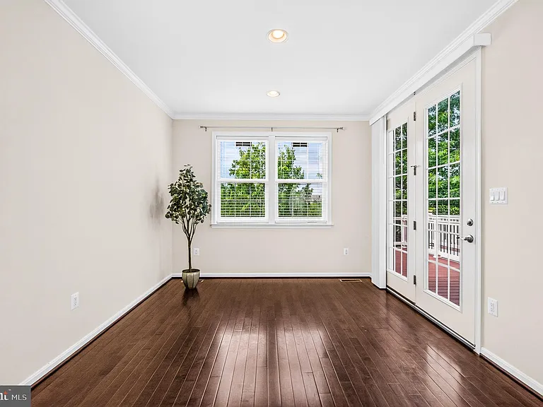 24821 Mason Dale Ter — Photo 17