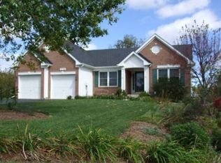 2759 Gettysburg Ct, Lindenhurst, IL 60046