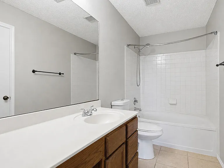 7900 Rosenberry Dr — Photo 23