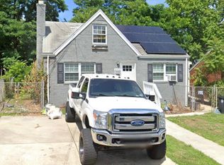 4004 Dent St, Capitol Heights, MD 20743
