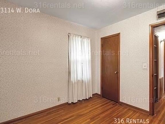 3rd image of 3114 W Dora St