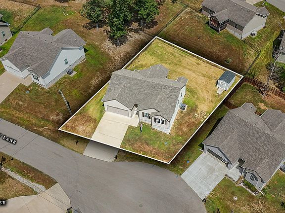 2nd image of 75 Brittney Ln