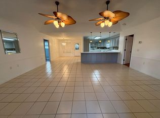 5587 Mobile Ave #1, Orange Beach, AL 36561