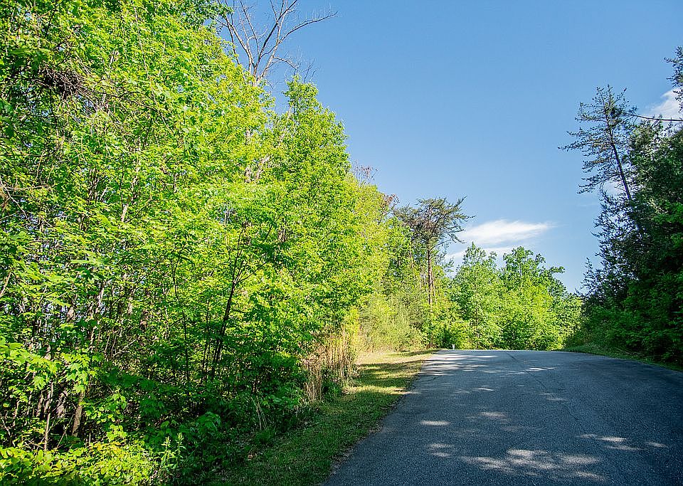 1st image of 0 Mountain Laurel Dr