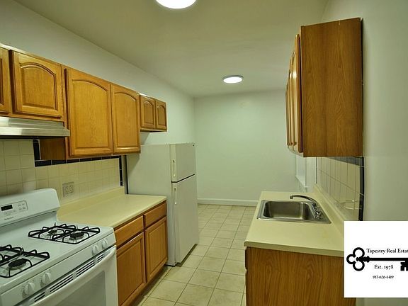 3rd image of 33-51 84th St #4