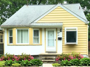805 Hawthorn Ave, Royal Oak, MI 48067