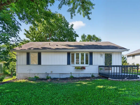 4656 Hyperion Dr, Norwalk, IA 50211