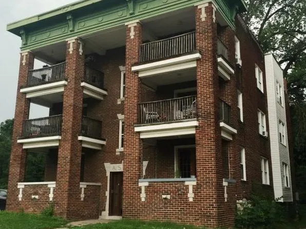 2714 Tracy Ave APT 1N, Kansas City, MO 64109