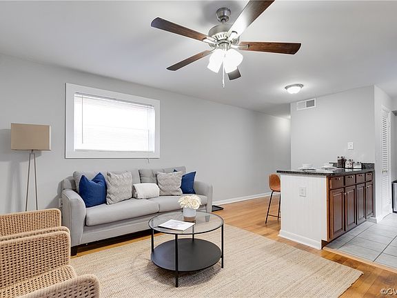 3rd image of 3018 Park Ave