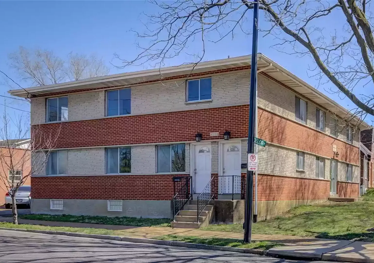 4754 Virginia Ave — Photo 1