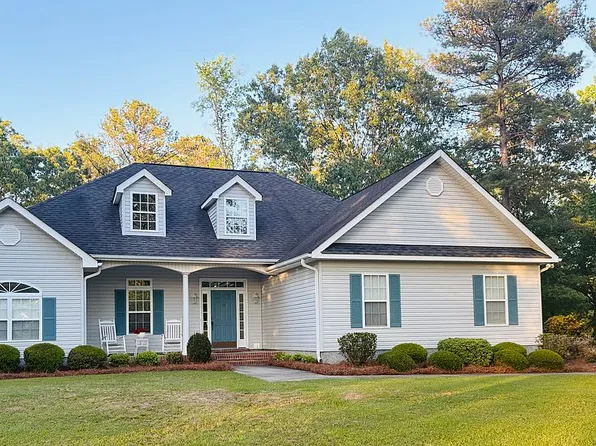 733 Flanders Ln, Dublin, GA 31021