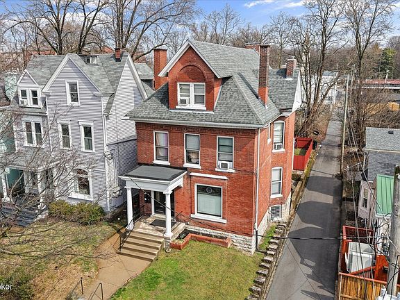 3rd image of 817 Rubel Ave