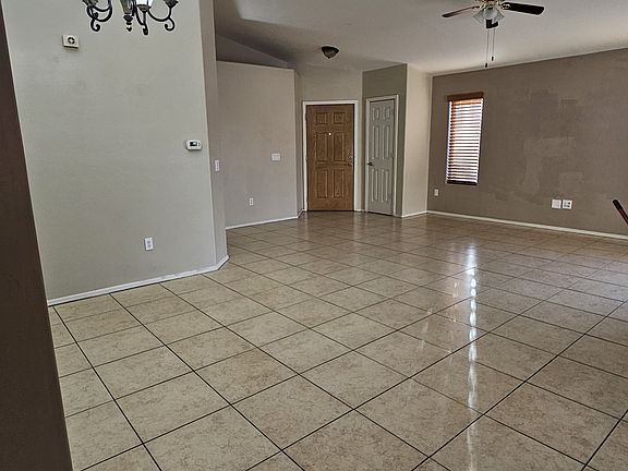 3rd image of 3985 E Shadow Branch Dr