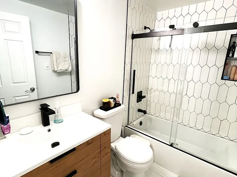 4801 Fairmont Ave #611 — Photo 13