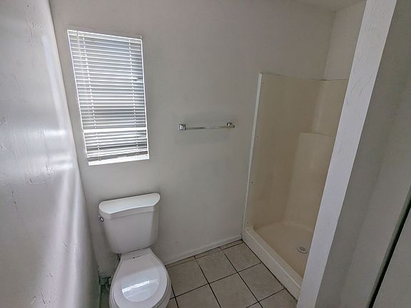 5th image of 2430 S 5th Ave APT 5
