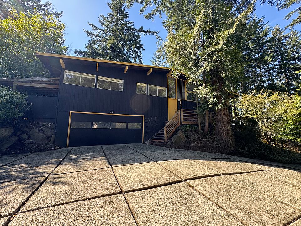 1st image of 22417 94th Ave S