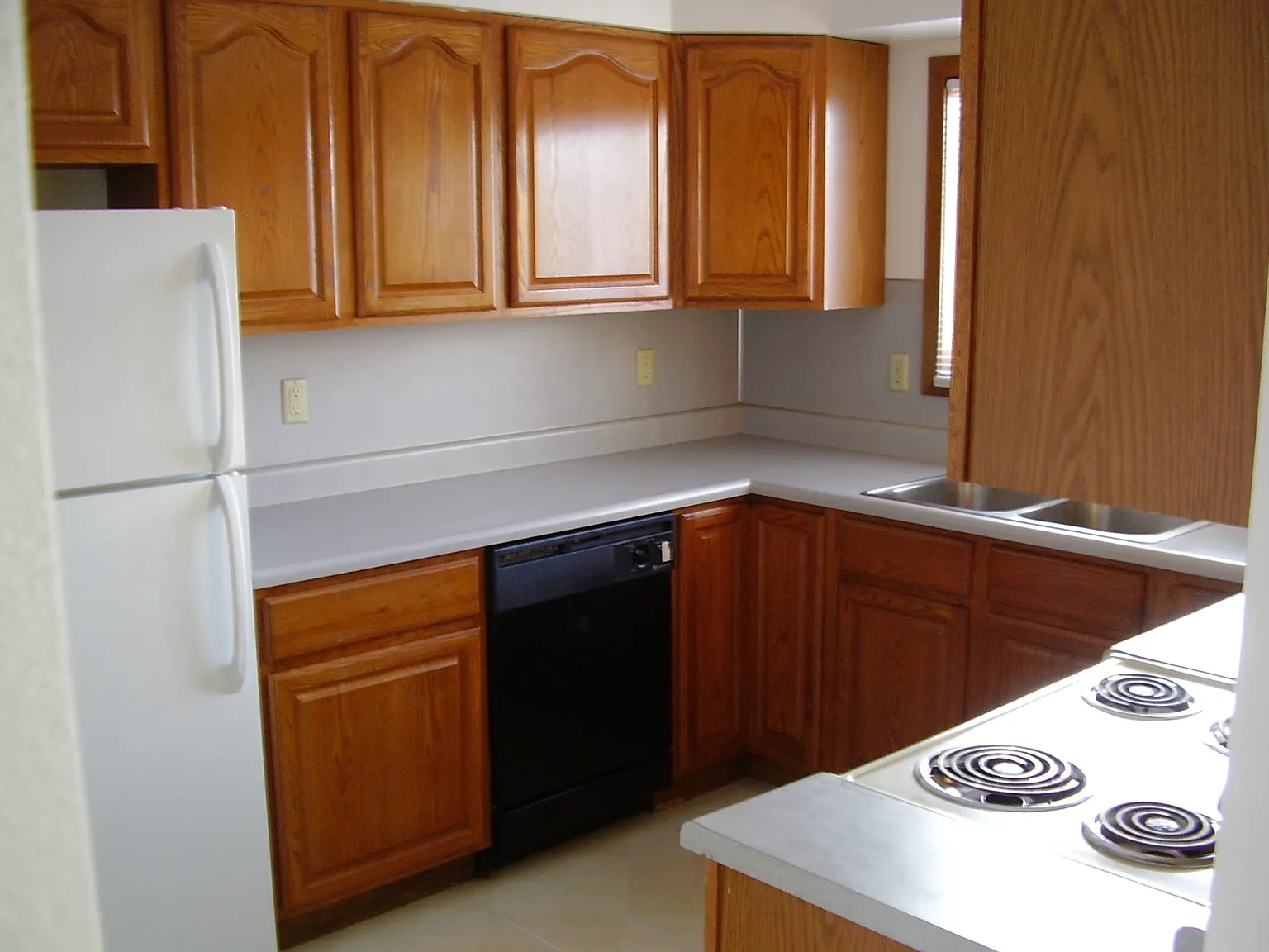 2 bed, 800 sqft, $1,500 — Photo 3