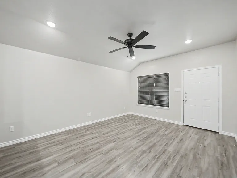 313 Lost Trl, Copperas Cove — Photo 33