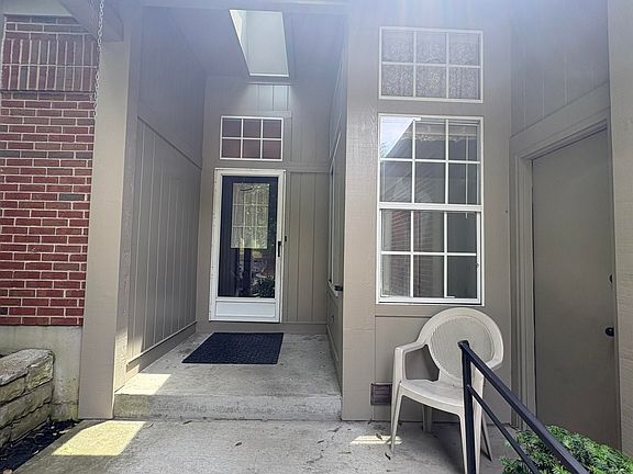 2nd image of 2143 Tantallon Dr