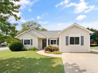 1 Sunbriar Dr, Greenville, SC 29615