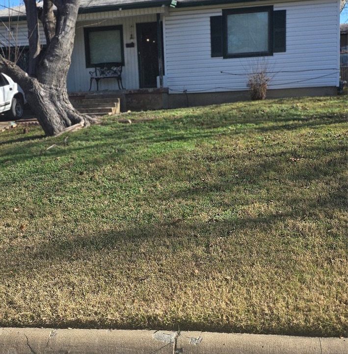 1st image of 2913 Dunford St